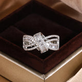 Luxury Women's Sterling Silver 925 Wedding Ring Exquisite Zircon Personality Bow Design Exclusive Jewelry Piece