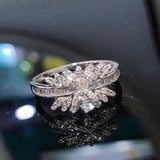 Luxurious Wedding Ring for Women Party Silver Engagement Jewelry4