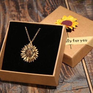 Antique Gold Engraved Pendant Necklace Sunflower Women Anniverssary Jewelry