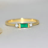 Ventage Green Gemston Ring For Women 14K Yellow Gold Wedding JewelryGreen Emerald Gemstone Ring For Women 10K Yellow Gold Wedding Jewelry