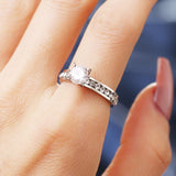 Round Golden Ring 316L Stainless Steel For Women Engagement Jewelry
